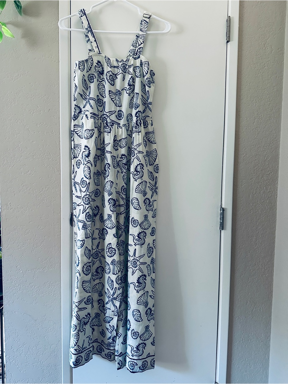 Wide-Leg Jumpsuit -Sz Medium- by Nado Linen Blend Navy and Ivory Shell-Print